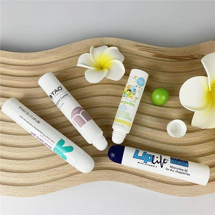 Cylindrical Tip Lipstick Plastic Tube Cylindrical Tip Lipstick Plastic Tube